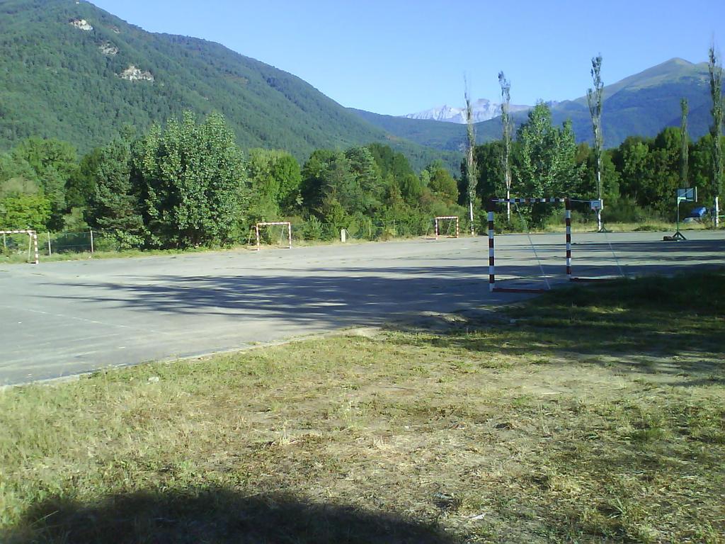 Pinarillos Sarvisé Buitenkant foto